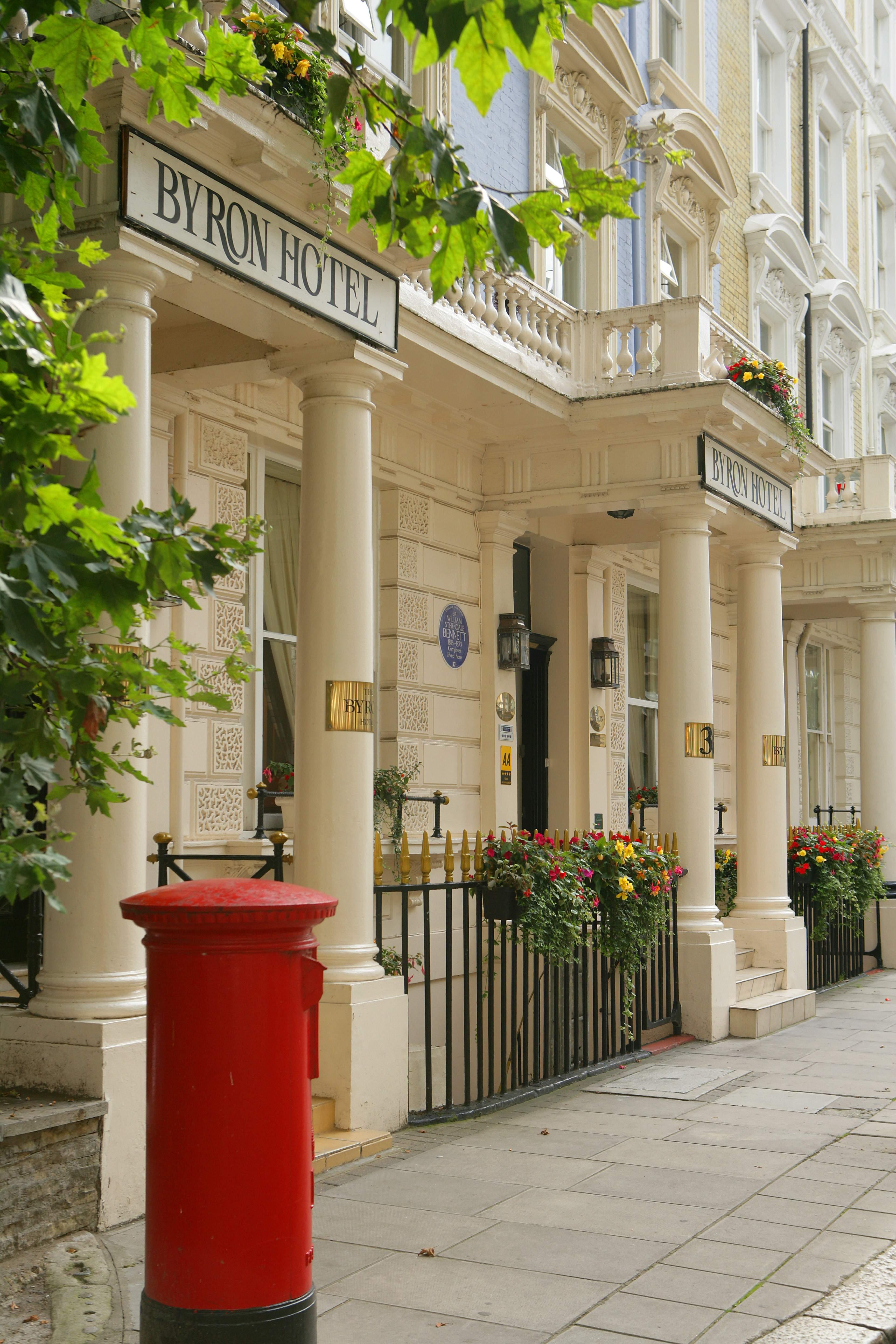 Byron Hotel London Exterior photo