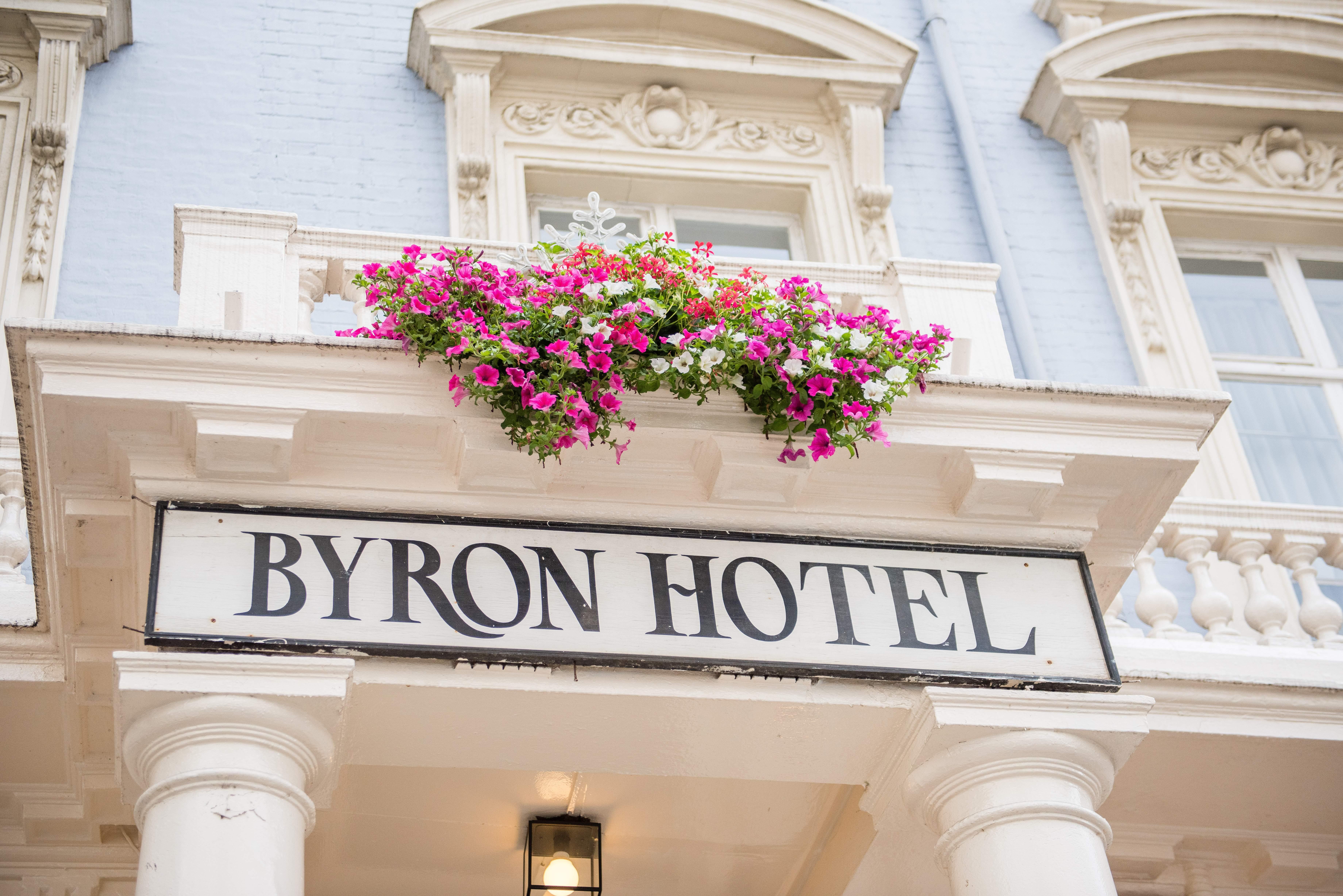 Byron Hotel London Exterior photo